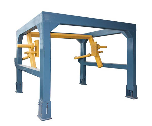 陶(táo)粒加氣塊扳倒(dǎo)機